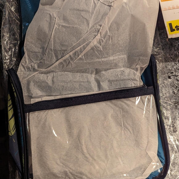 Thirty One Hanging Traveler Case - Picture 4 of 4